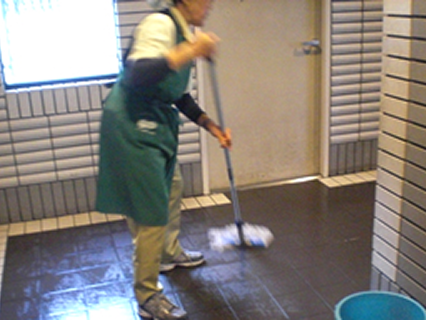 セラミックタイル（石材）の清掃