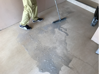 長尺シート、Ｐタイルの清掃