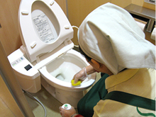 トイレ清掃